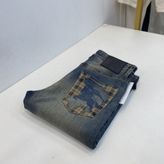 Burberry Jeans